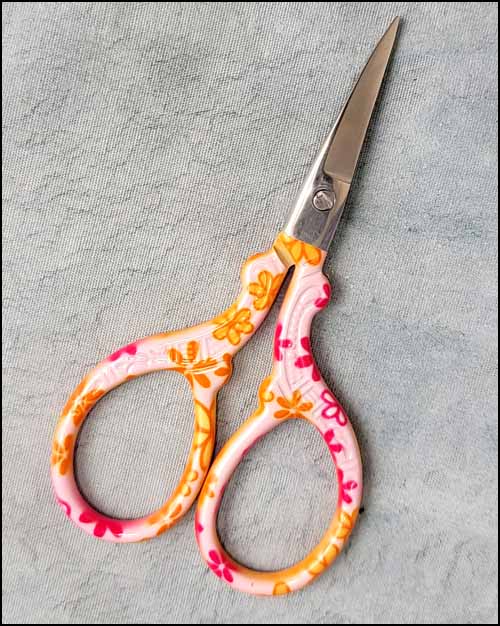 (image for) Yellow Floral 3.6" Embroidery Scissors - Click Image to Close